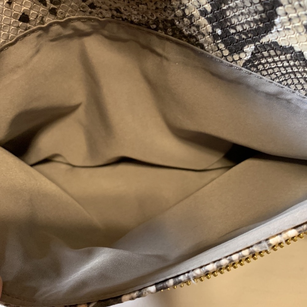 Anne Klein Crossbody - Picture 9 of 13